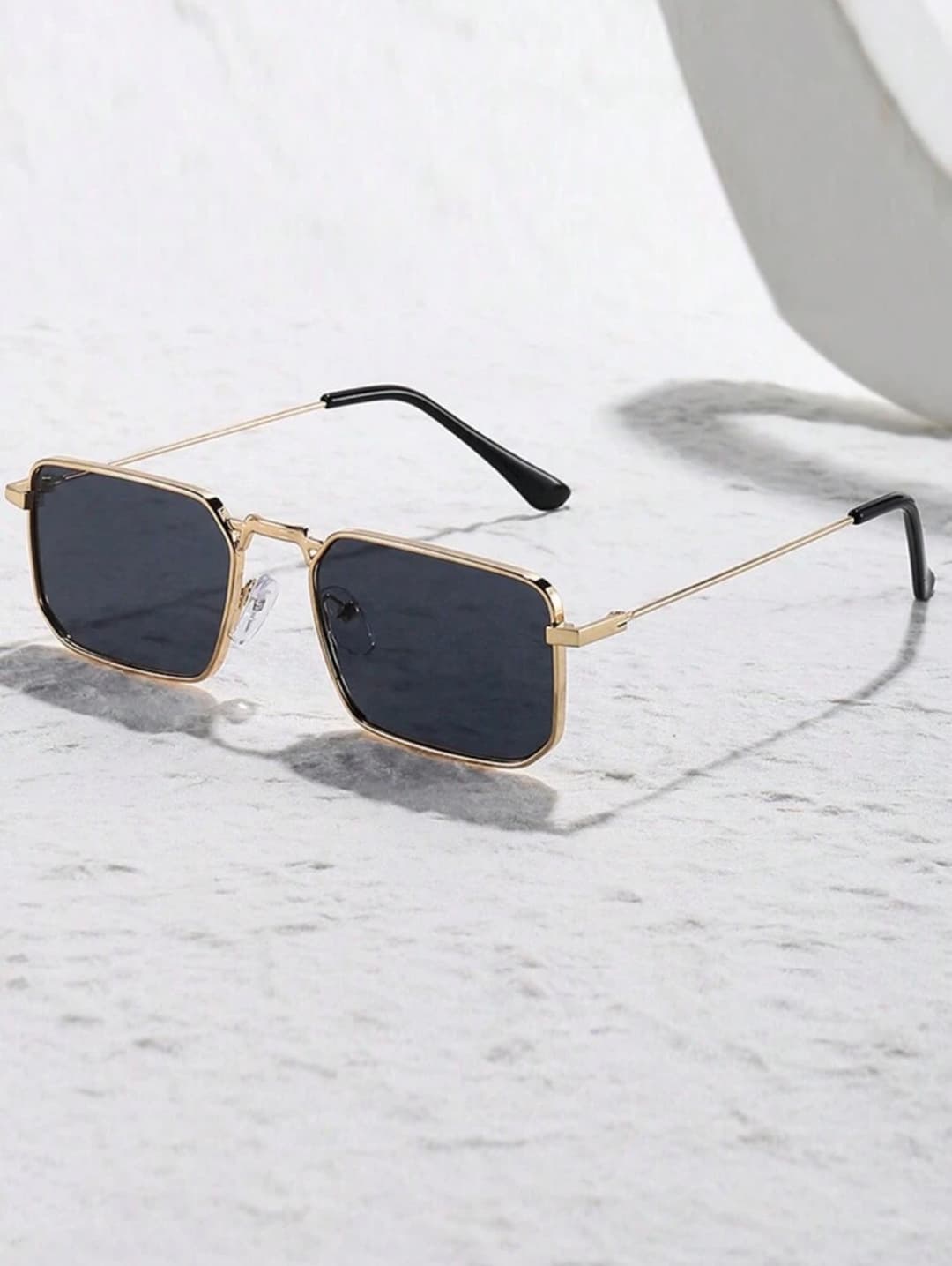 Square Fashionable Glasses