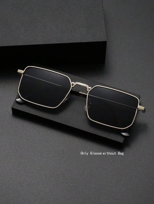 Square Fashionable Glasses