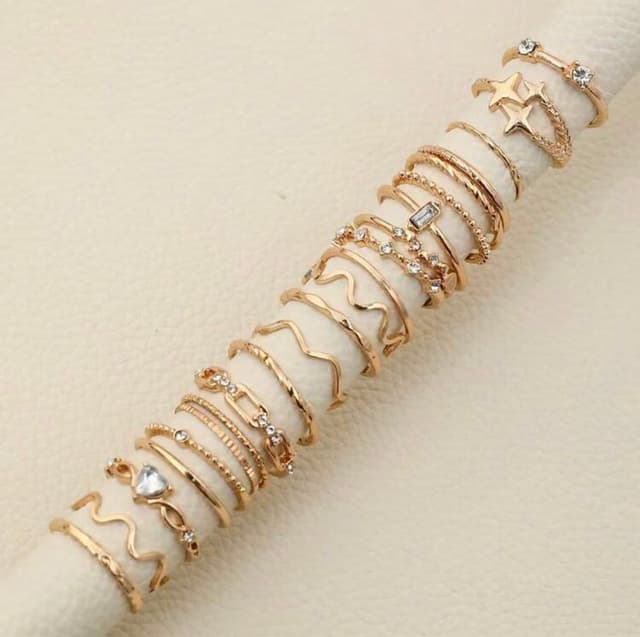 Star Asymmetrical Rings