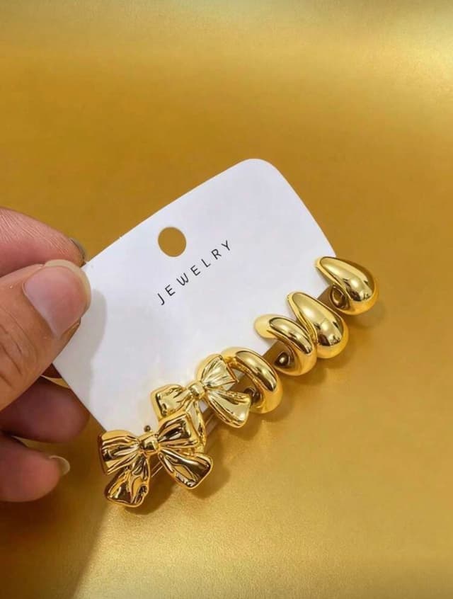Gold Tone Fashion Earring Set